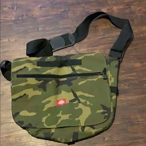 Dickies camouflage canvas bag